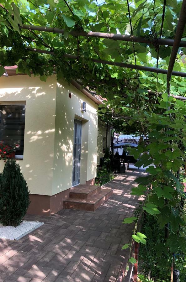 Casa Lui Mamaia Hotel Constanta Ngoại thất bức ảnh